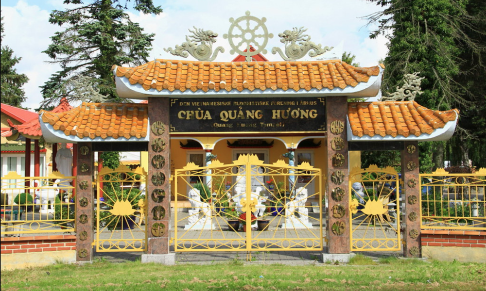 Fra Himalaya til Tilst – besøg det buddhistiske Quang Huong-tempel